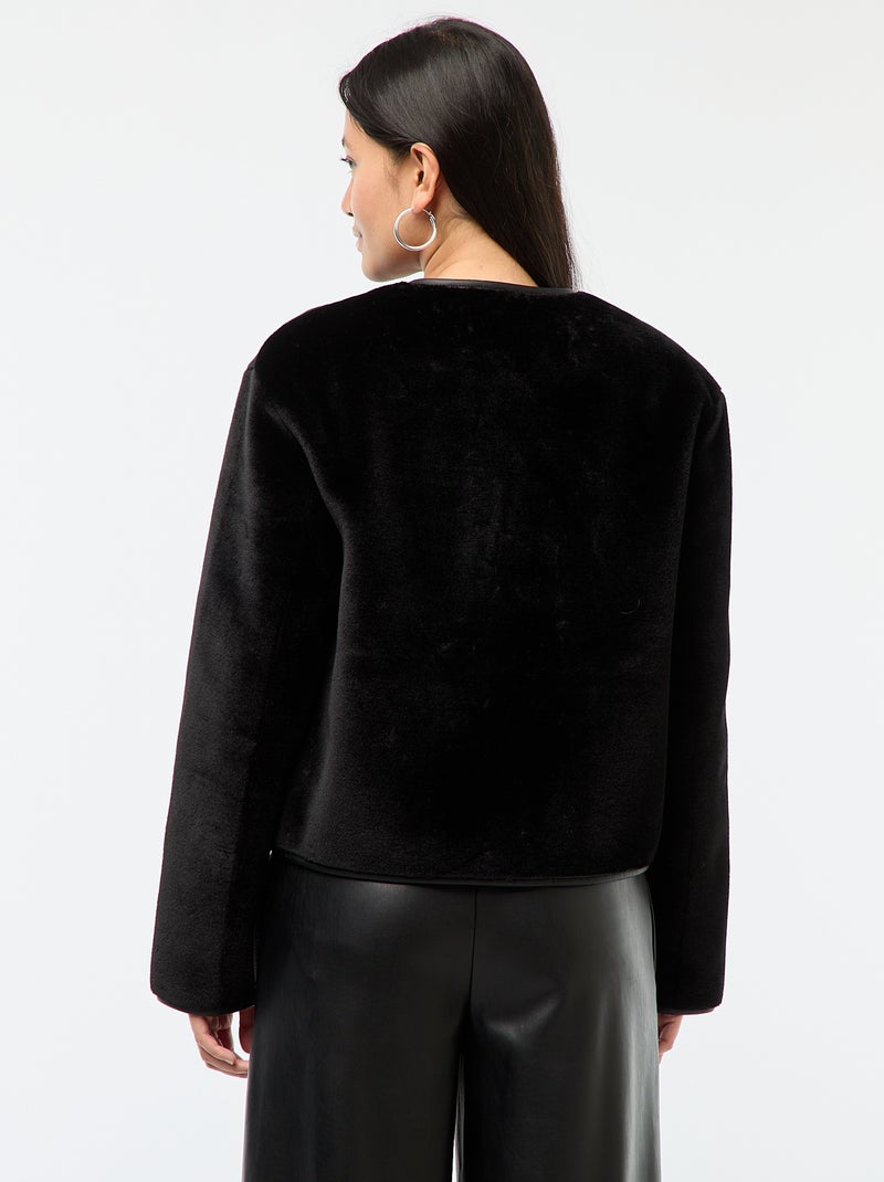 Chaqueta efecto peluche cuello redondo Negro - Kiabi