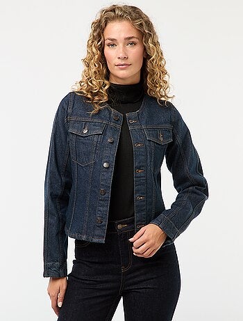 Chaqueta entallada de denim crudo