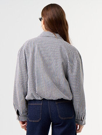 Chaqueta estilo bomber de cuadros