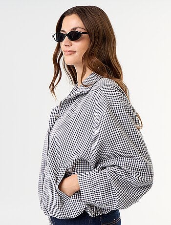 Chaqueta estilo bomber de cuadros
