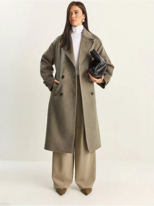 Chaqueta extragrande de mezcla de algodón y felpa con botones lucci - Kiabi Chaqueta extragrande de mezcla de algodón y felpa con botones lucci - Kiabi