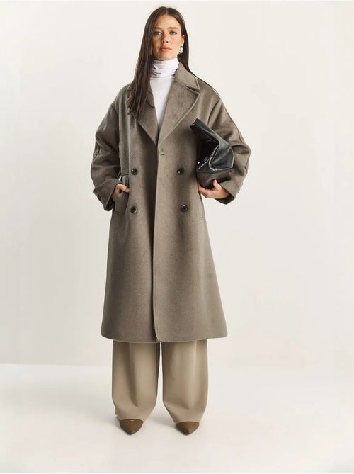 Chaqueta extragrande de mezcla de algodón y felpa con botones lucci - Kiabi Chaqueta extragrande de mezcla de algodón y felpa con botones lucci - Kiabi