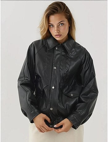 Chaqueta extragrande de piel sintética con bolsillos hiccup