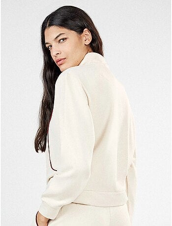 Chaqueta felpa corta con cremallera