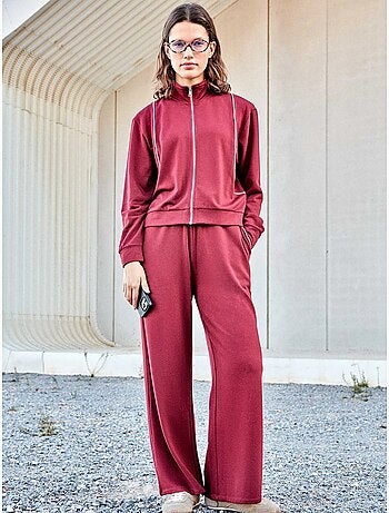 Chaqueta felpa corta con cremallera