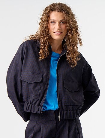 Chaqueta fluida con cremallera