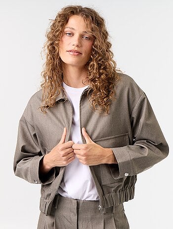 Chaqueta fluida con cremallera