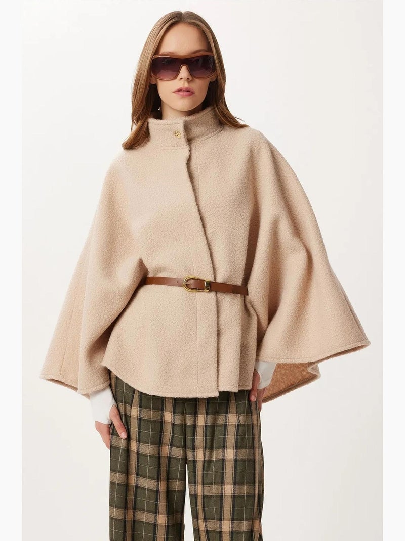 Chaqueta holgada de gabardina texturizada con botones y medio cuello alto de estambul istanbul Beige arcilla - Kiabi