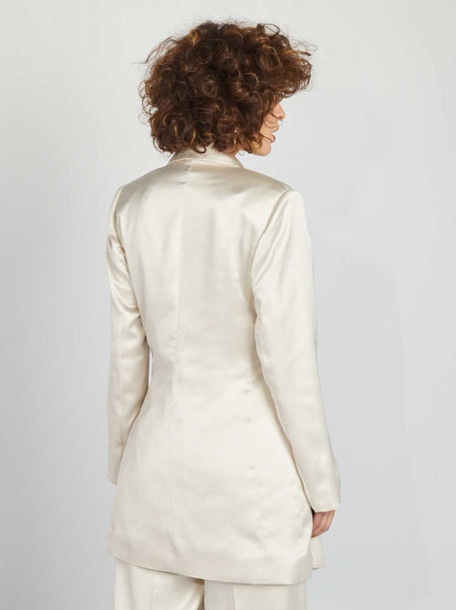 Chaqueta larga de raso - Kiabi