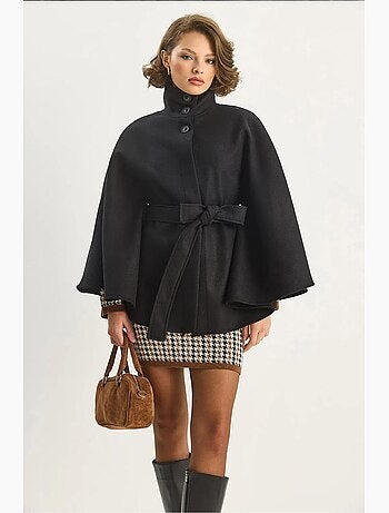 Chaqueta larga texturizada con cierre de botones lucci