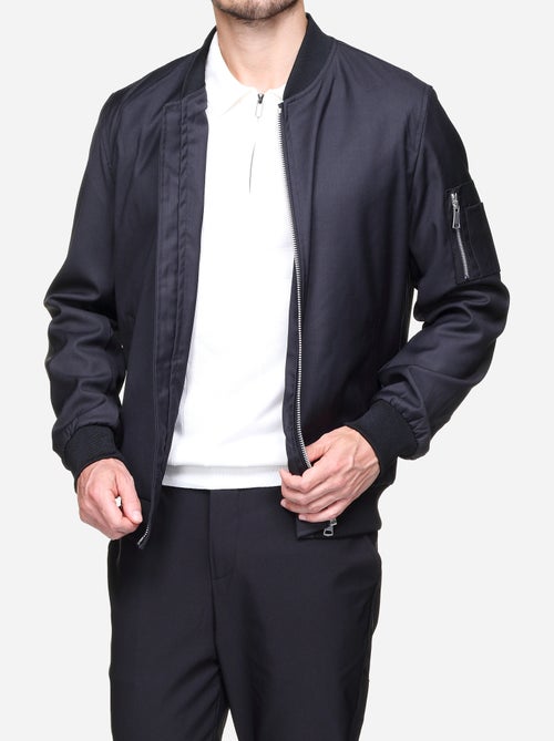 Chaqueta lisa - Frilivin - Kiabi Chaqueta lisa - Frilivin - Kiabi
