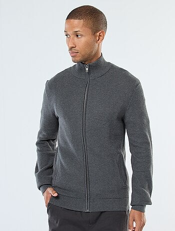 Chaqueta lisa de punto y cuello alto