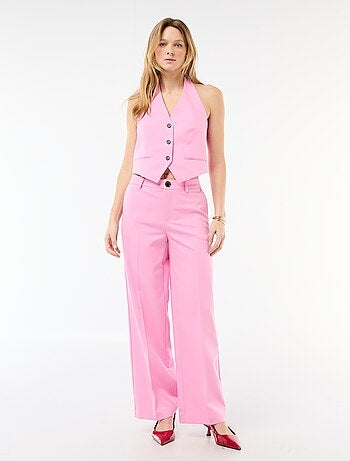 Chaqueta lisa sin mangas con espalda descubierta