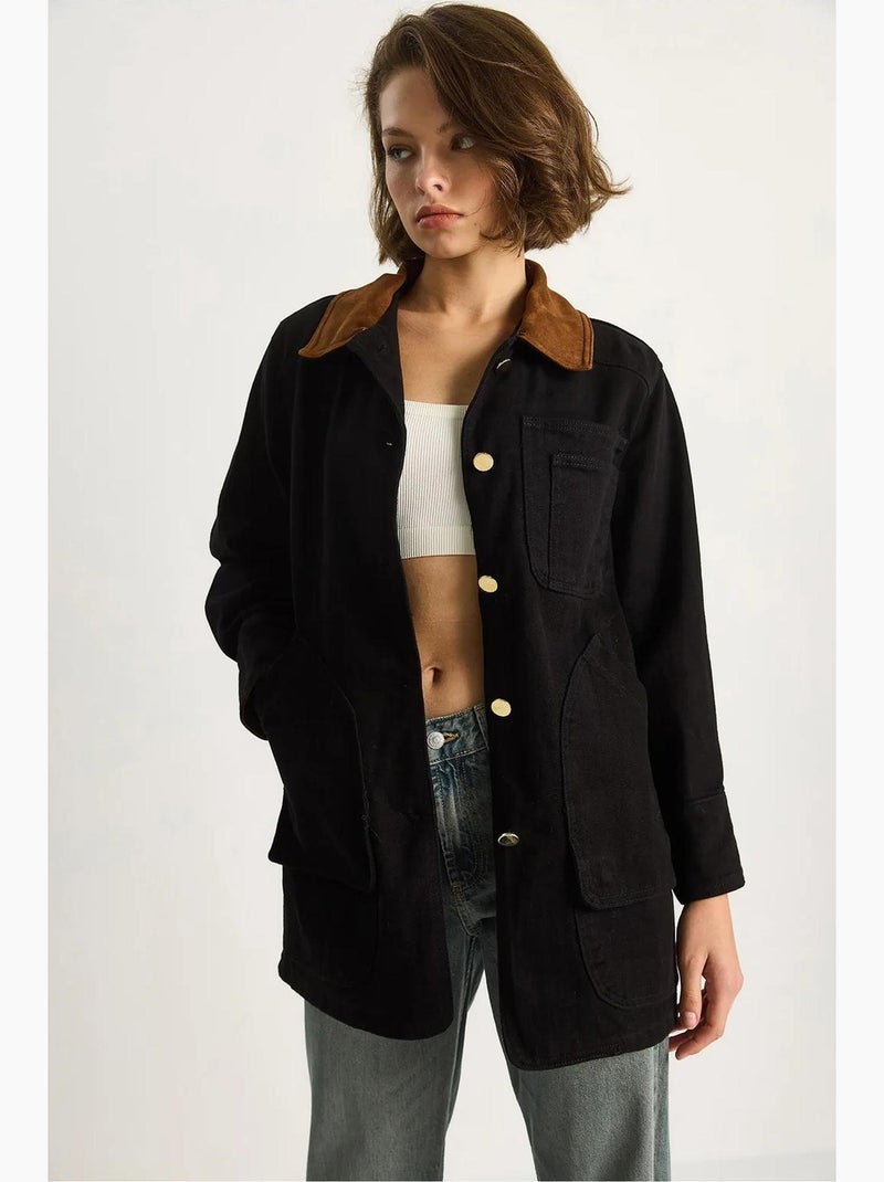 Chaqueta midi abotonada de ante sintético con cuello de camisa lucci Negro - Kiabi