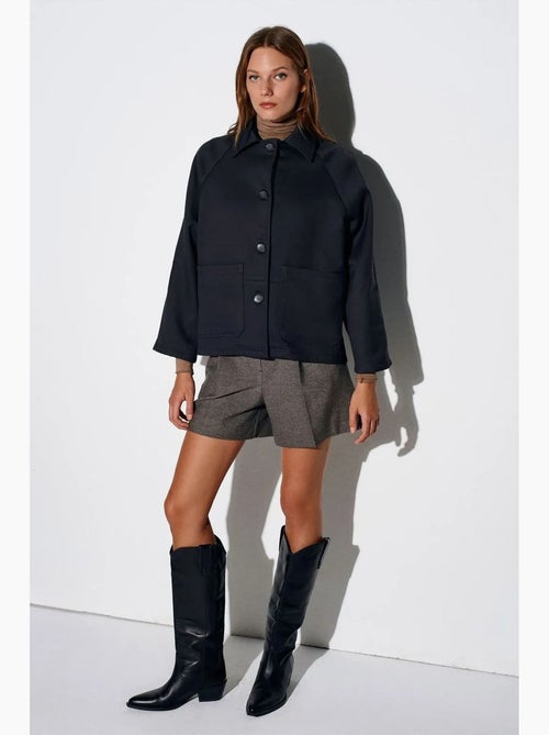 Chaqueta oversize de tejido con efecto peluche con botones dilvin - Kiabi Chaqueta oversize de tejido con efecto peluche con botones dilvin - Kiabi