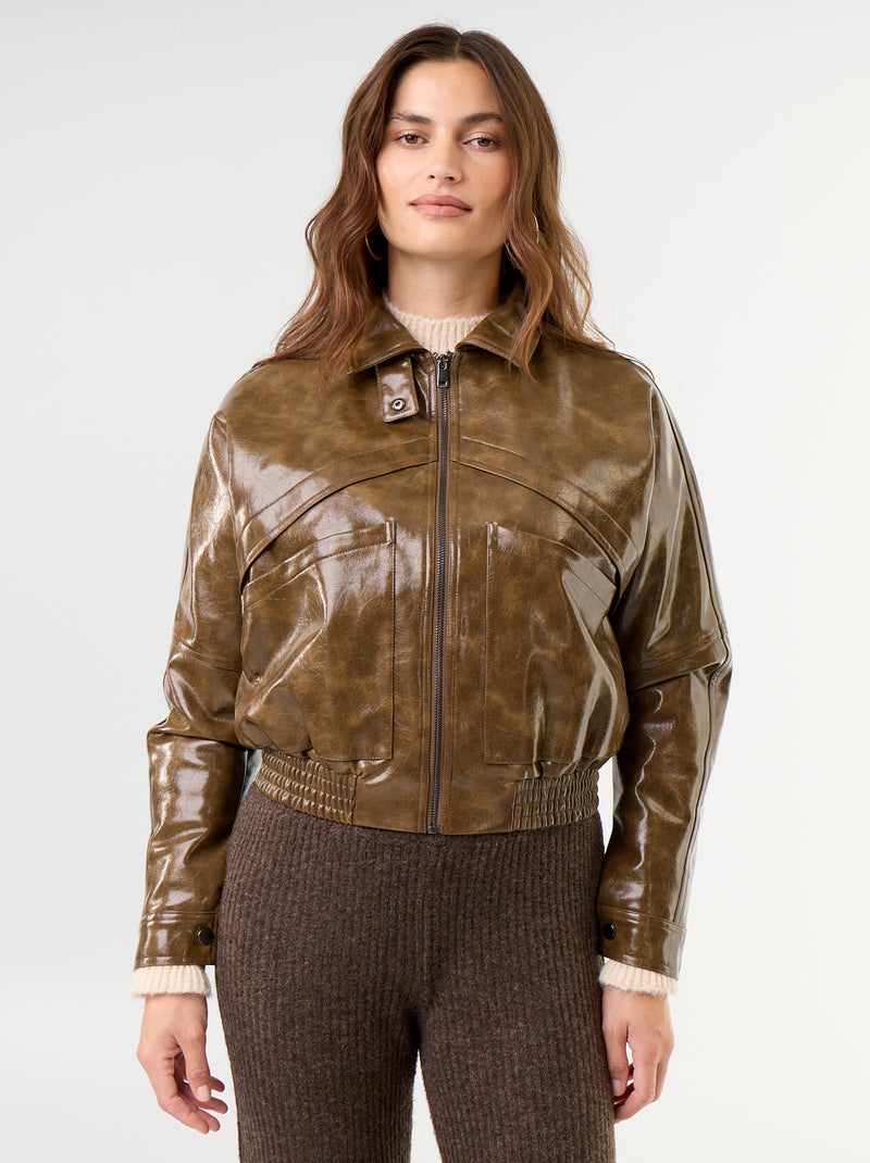Chaqueta oversize de vinilo Kaki - Kiabi