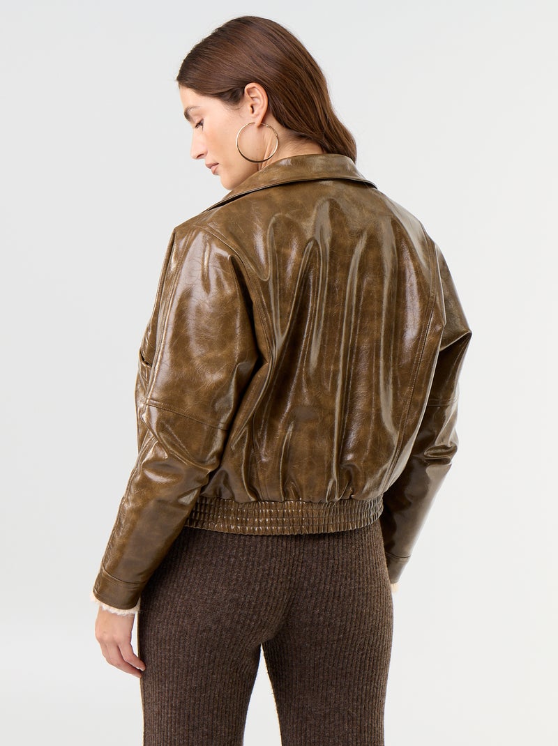 Chaqueta oversize de vinilo Kaki - Kiabi