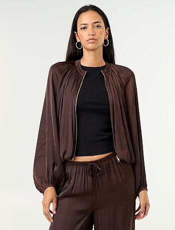 Chaqueta satinada lisa de corte globo