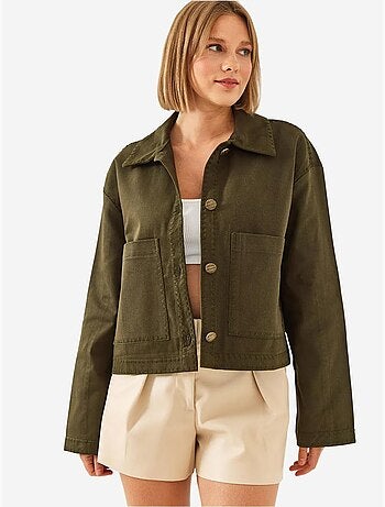 Chaqueta tejida corta bordada con cuello camisero lucci
