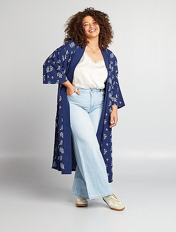 Chaqueta tipo kimono con bordado