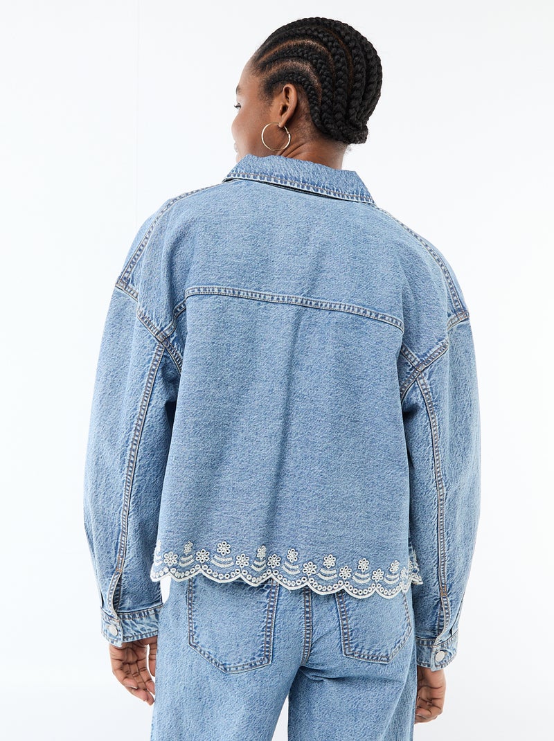 Chaqueta vaquera abotonada con bordado en algodón liso Azul - Kiabi