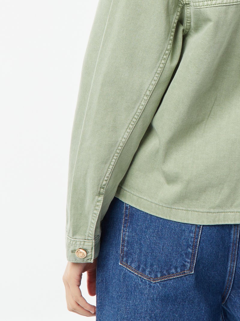 Chaqueta vaquera con botones dorados VERDE - Kiabi