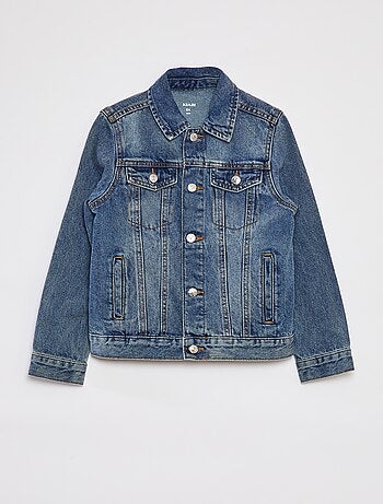 Chaqueta vaquera con cierre de botones