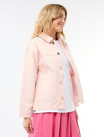 Chaqueta vaquera corta con 2 bolsillos de parche