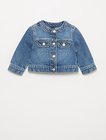 Chaqueta vaquera de cuello redondo