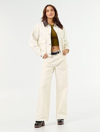 Chaqueta workwear de vaquero y cuello de terciopelo