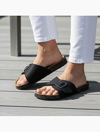 Chinenas con sencilla correa negra, plantilla de tacón de parche ultracómoda Isotoner