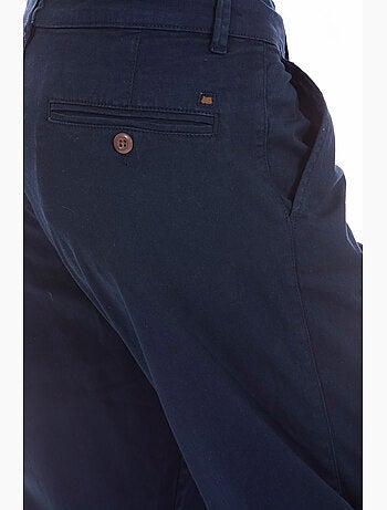 CHINO Pantalón chino de gabardina elástica