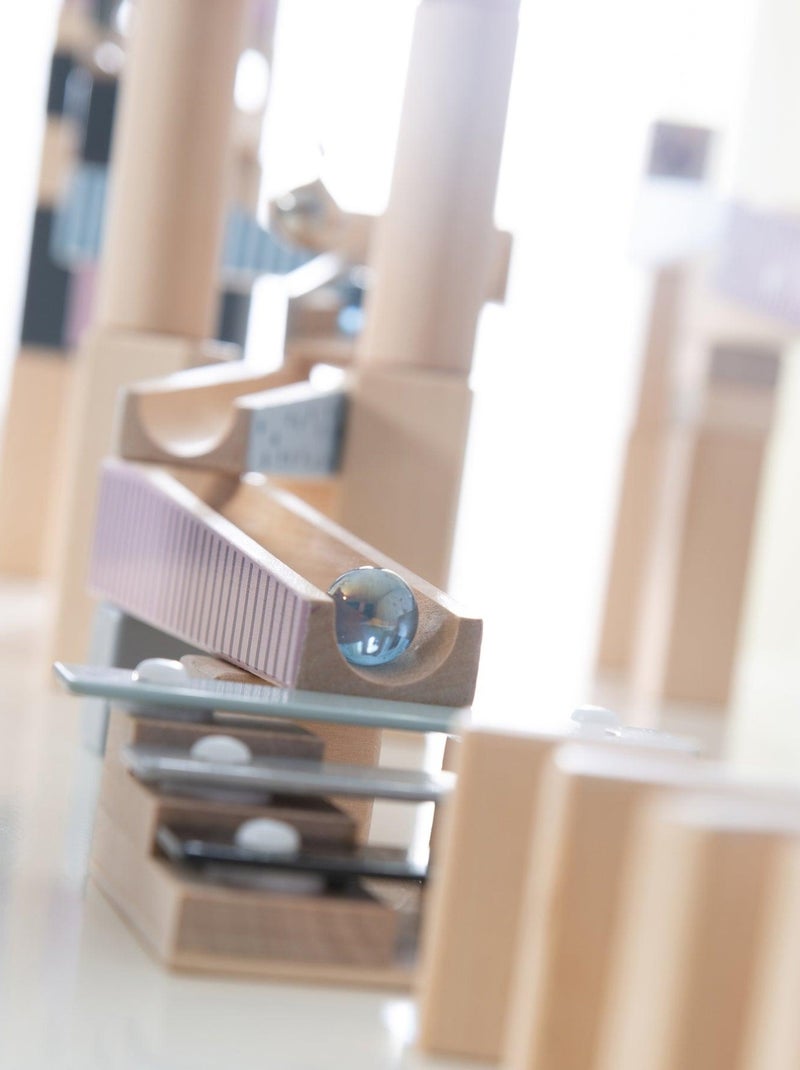 Circuito de canicas para niños - 80 bloques de construcción en madera + 20 canicas 'Roba' Gris amarillo - Kiabi