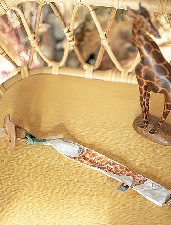Clip para chupete personalizable de algodón, safari | SEVIRA KIDS