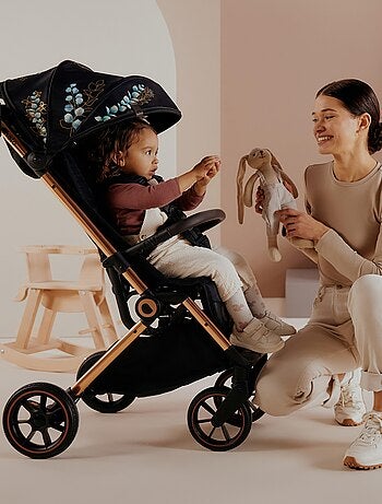 Cochecito compacto LIONELO Cloe - Ligero y plegable - Hasta 22 kg