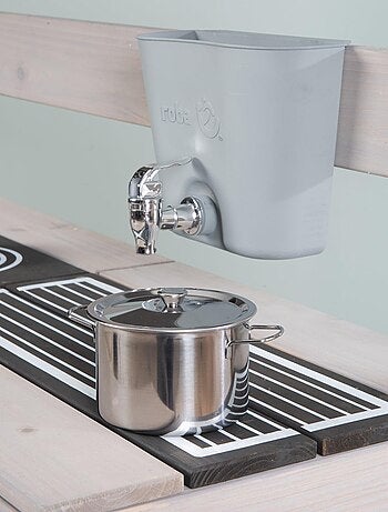 Cocina exterior para niños en madera maciza con accesorios 'Roba'