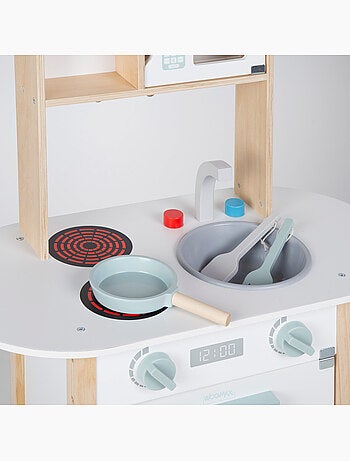 Cocinita de madera con utensilios WOOMAX