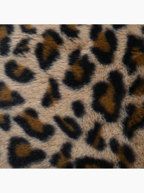 Cojín con estampado de leopardo - Kiabi