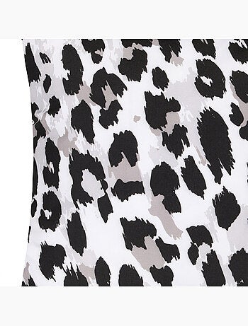 Cojín con estampado de leopardo
