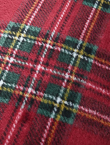 Cojín de cuadros escoceses