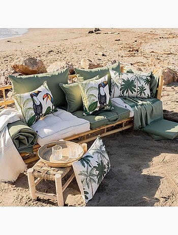 Cojín de exterior impermeable con estampado de palmeras