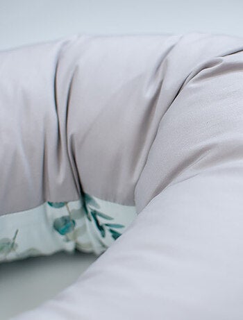 Cojín de maternidad y lactancia eucalyptus + funda | SEVIRA KIDS