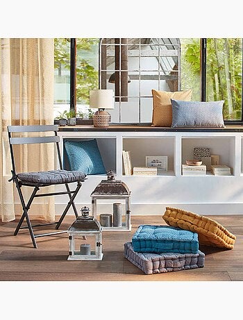 Cojín de suelo de estilo geométrico