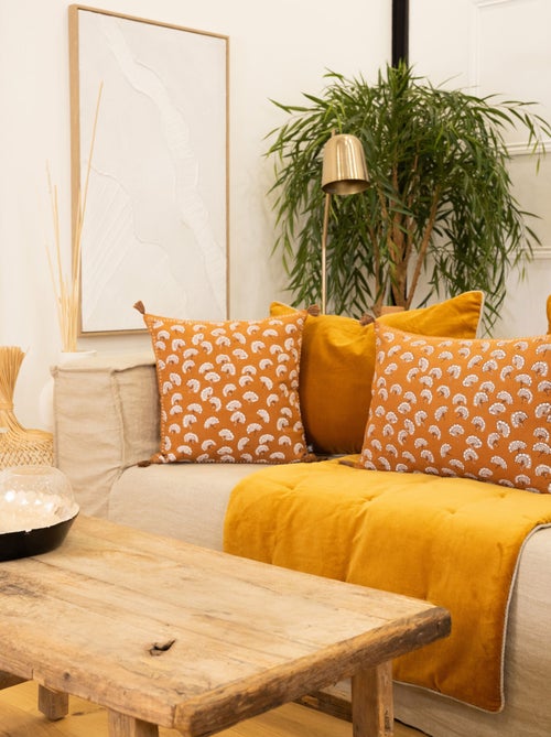 Cojín decorativo estampado con motivo floral - Kiabi