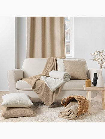 Cojín desenfundable de felpa lisa