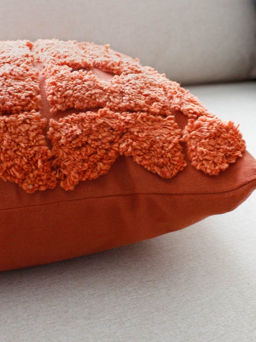 Cojín desmontable con bordados de efecto lana - Kiabi