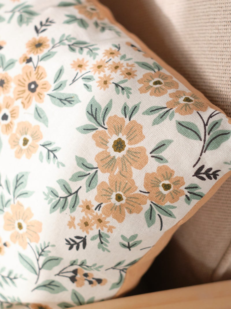 Cojín estampado 'flores' ROSA - Kiabi