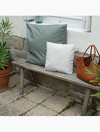 Cojín de tela para exteriores recubierta e impermeable