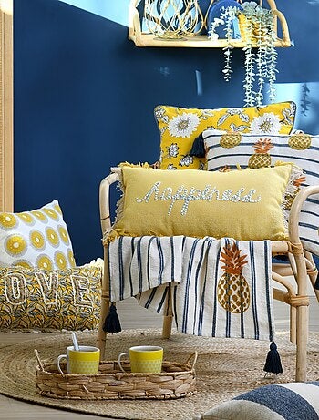 Cojín Rectangular Happiness – Un toque de color limón y elegancia