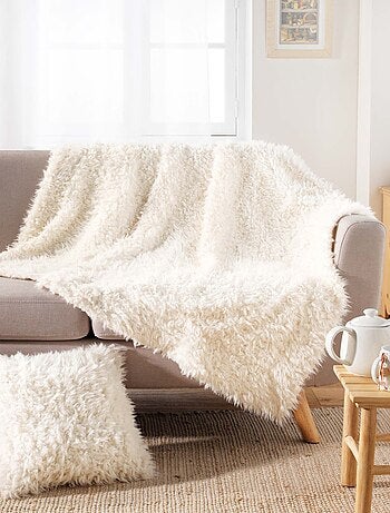 Cojín suave de imitación piel con funda extraíble